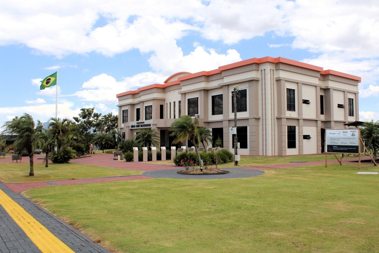 Inscrições de PSS de Mercedes para estagiários do Ensino Médio e Superior terminam hoje.