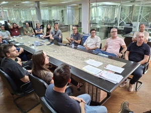 Reunião na prefeitura rondonense discute o credenciamento de microempresas para atender secretarias municipais