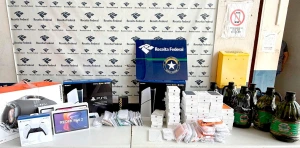 Receita Federal apreende meio milhão de reais em iPhones na BR-277