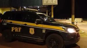 Jovem de 24 anos morre e duas pessoas ficam feridas em capotamento na BR-163 entre Cascavel e Toledo