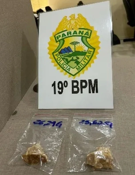 Elemento é preso com crack pela PM em Toledo