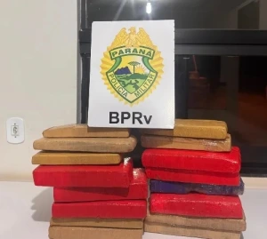 Rapaz é preso pela PRE com 18 tabletes de maconha