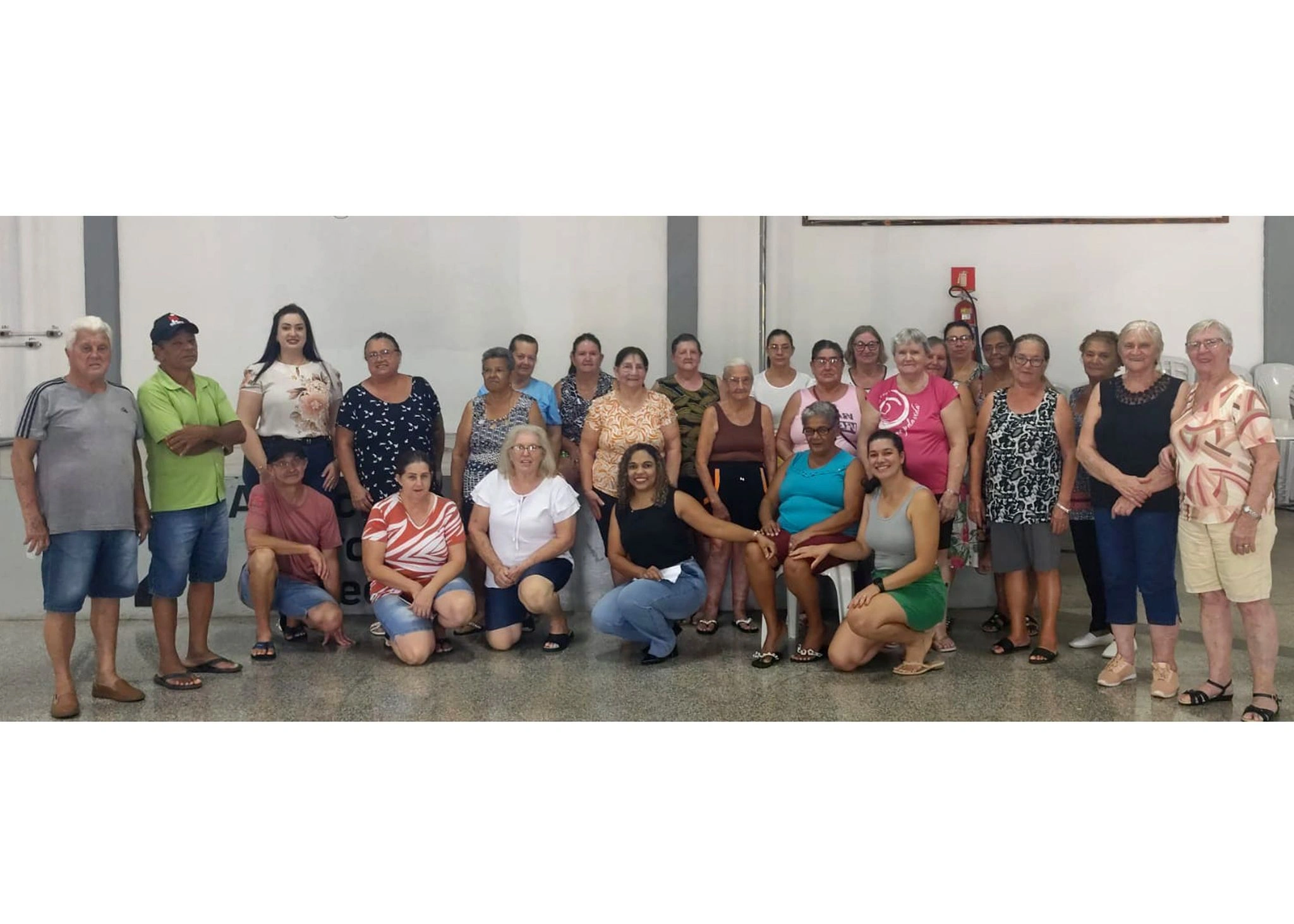 Ação comunitária orienta idosos sobre acesso à Carteira da Pessoa Idosa