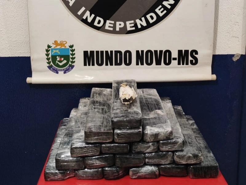 Homem é preso com drogas em ônibus na rodoviária de Mundo Novo