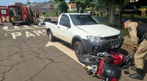 Motociclista sofre fratura exposta em forte colisão no cruzamento das ruas Pará e Sete de Setembro