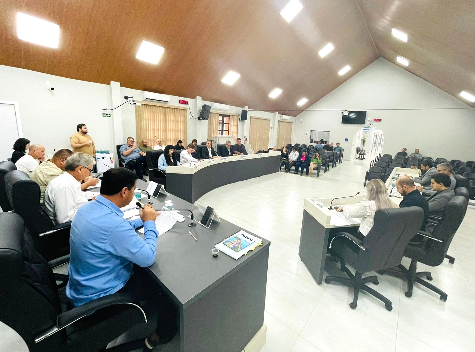 Câmara de Vereadores cobra solução para problemas com coleta de lixo em Marechal Rondon