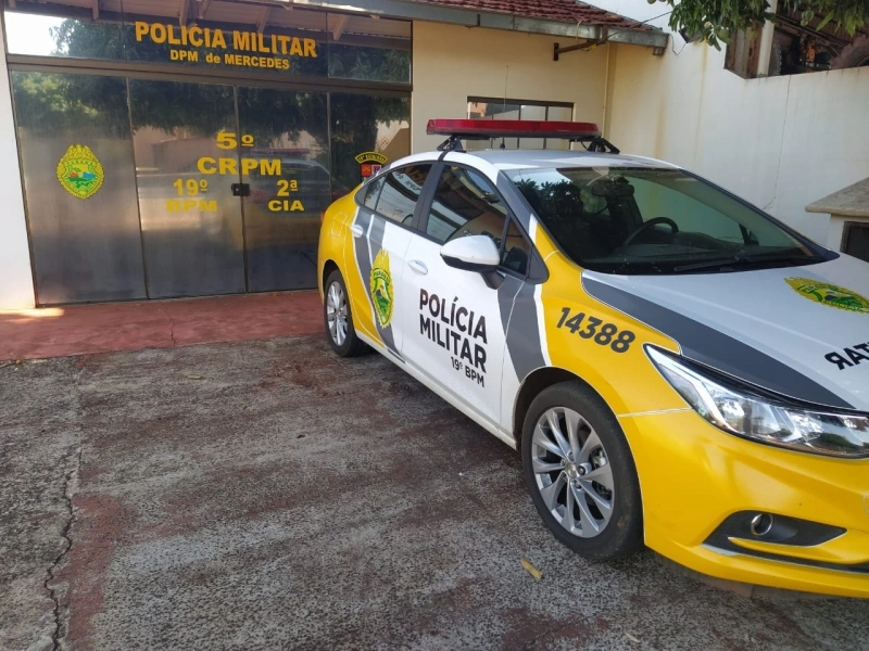 Polícia Militar de Mercedes cumpre mandado de prisão