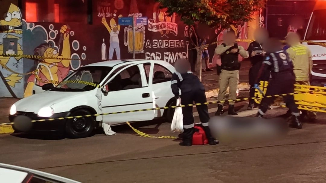Jovem de 18 anos é atingido por tiros dentro de carro, dirige por duas quadras e morre em Toledo