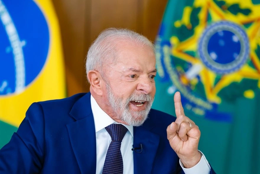 Lula é desaprovado por mais da metade dos brasileiros, aponta Atlas/Bloomberg