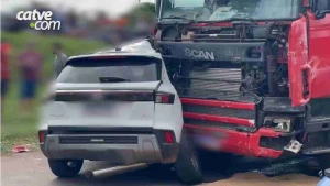 Fabiane Grando, vítima de acidente na BR-277 em Céu Azul, permanece na UTI