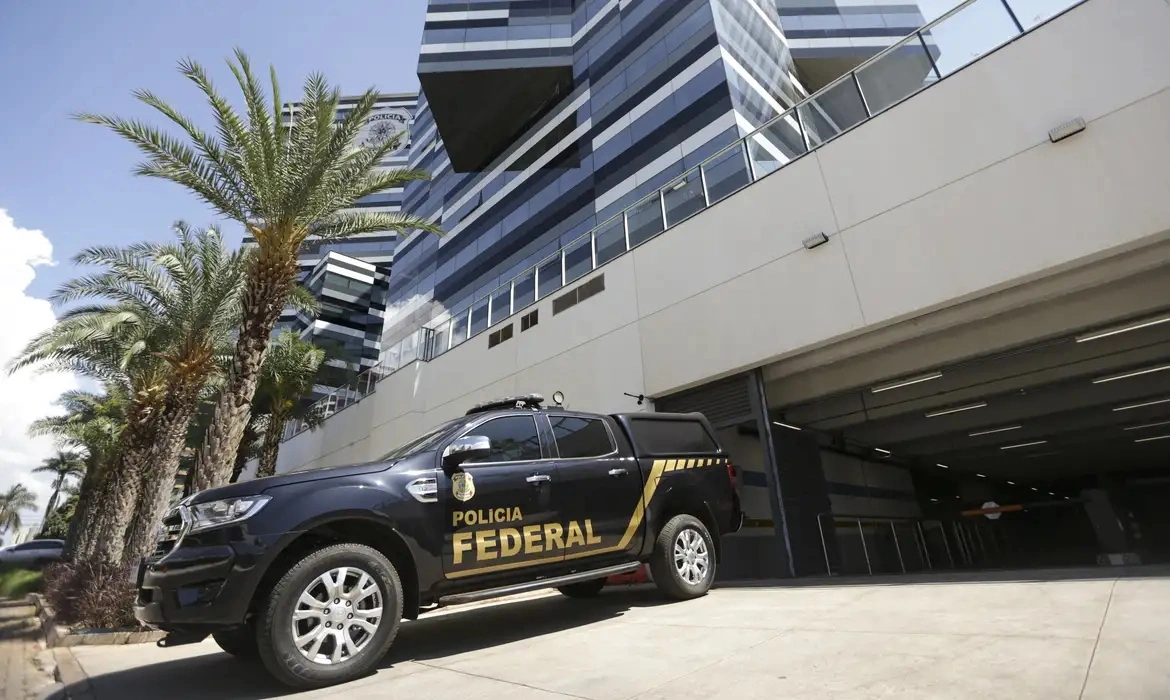 Governo lança programa de R$ 11 bilhões contra o crime organizado