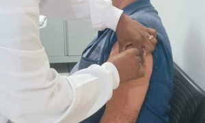 Secretaria de Saúde realiza novo Dia “D” de vacinação contra a influenza neste sábado