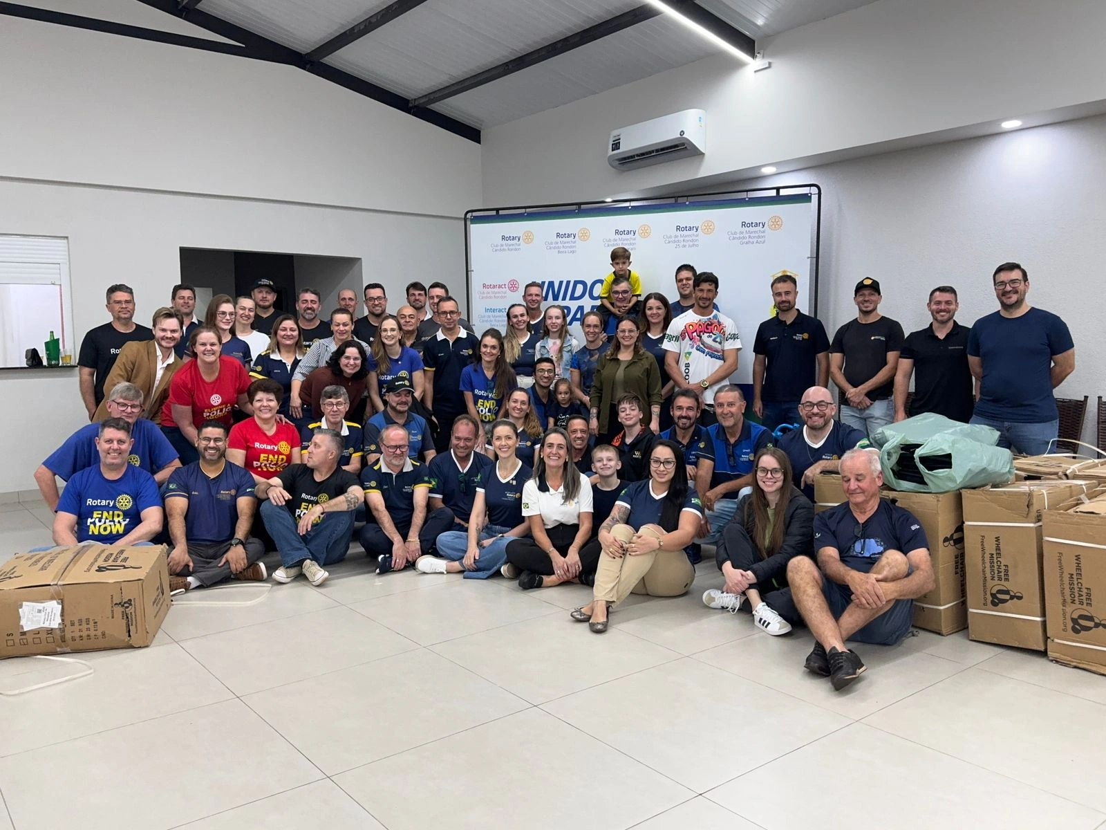 UNIR PARA TRANSFORMAR - Família Rotária de Marechal Cândido Rondon monta 21 cadeiras de rodas em ação solidária