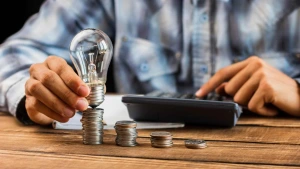 Conta de luz fica mais cara no Paraná para clientes da Copel
