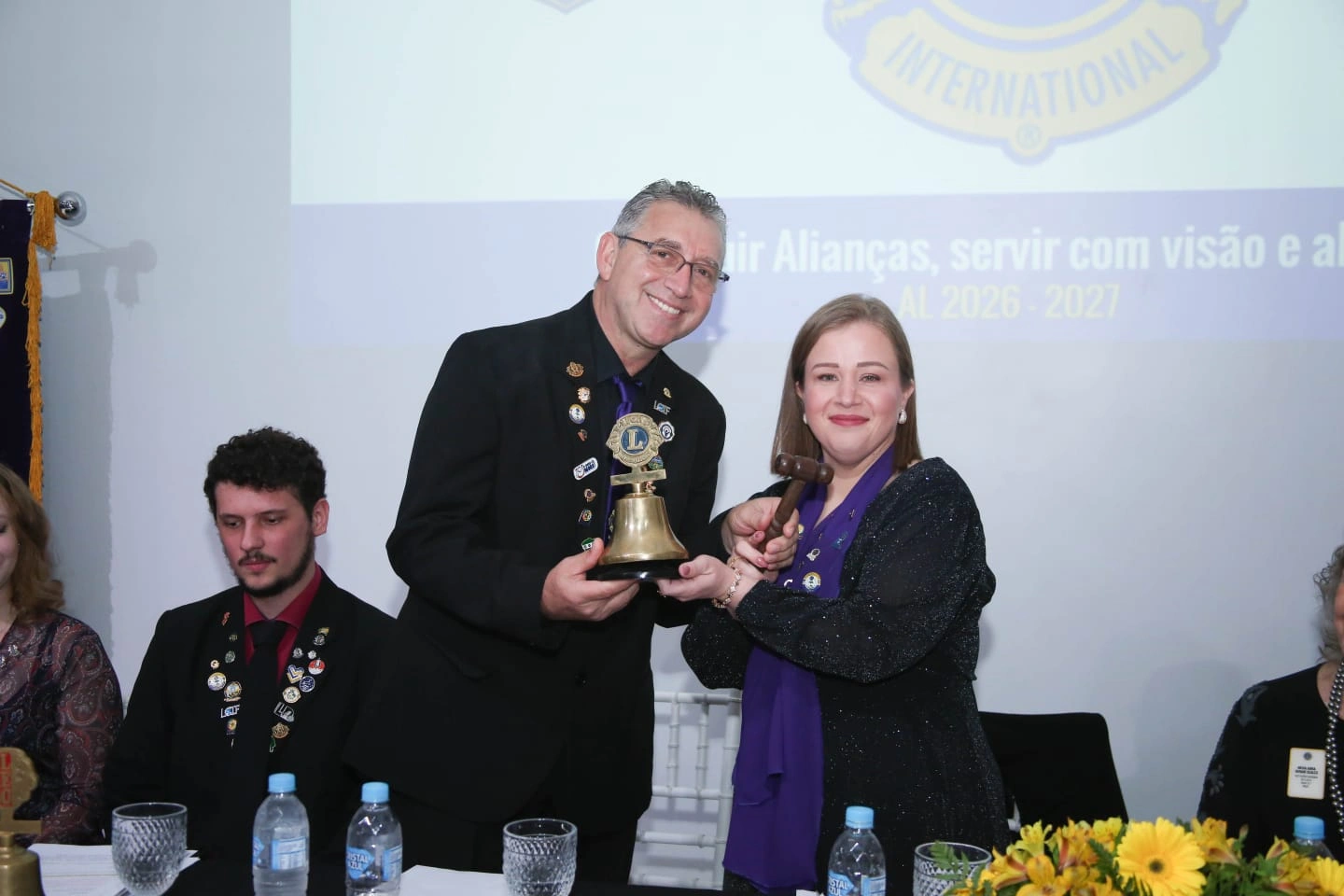 Elói Pickler é empossado presidente do Lions Clube Aliança por Cristiane Izabel Maltauro.jpeg
