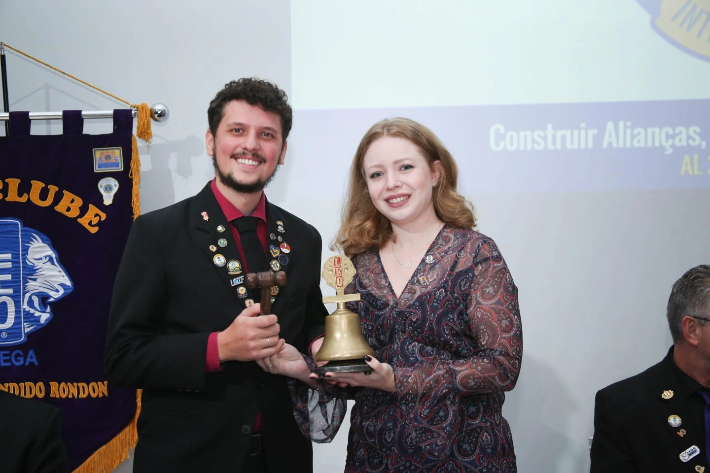 Jeferson Machiner é empossado presidente do LEO Clube por Vanessa Eidelvein Pickler.jpeg