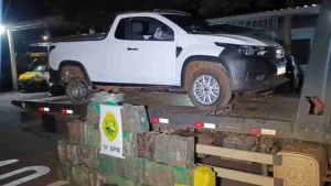 Suspeito abandona picape com 355 kg de maconha e foge após perseguição em Toledo