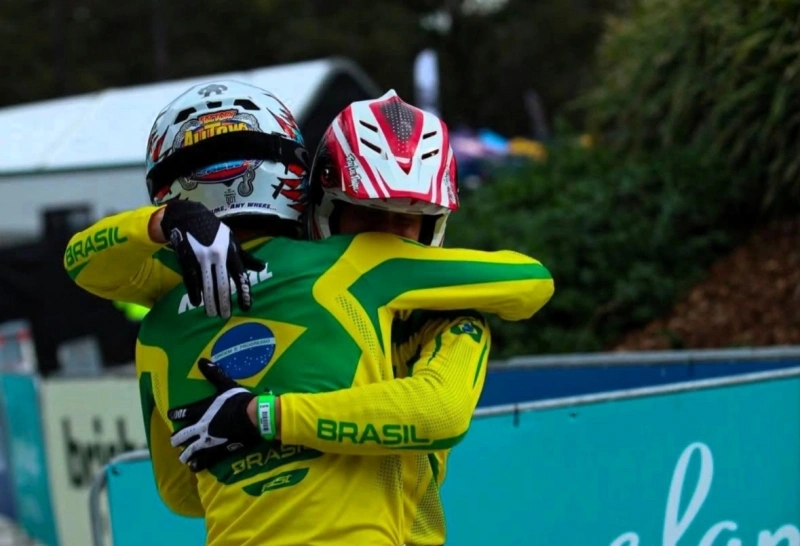 Piloto de Mercedes brilha e garante Top-3 no Mundial de BMX na Austrália