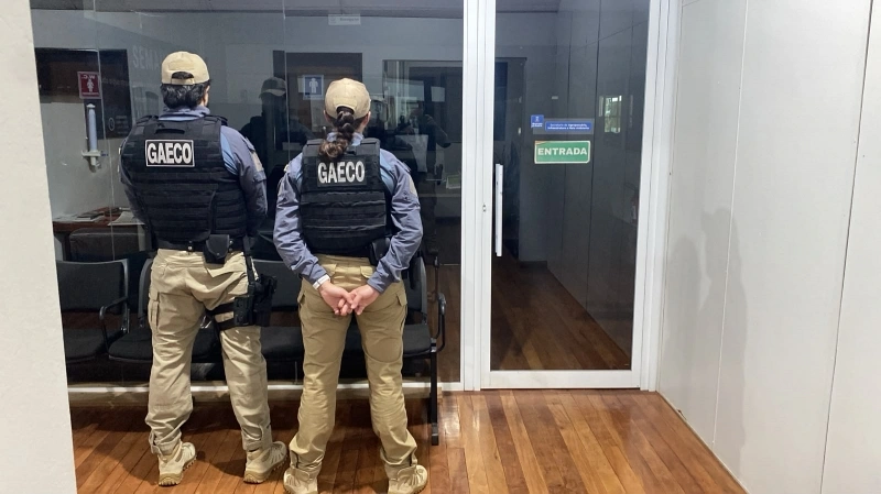 GAECO cumpre mandados em Guaíra em operação que apura fraude em contrato de poda de árvores