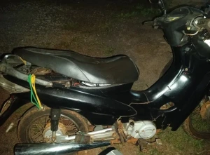 Condutor de motoneta é preso após tentativa de suborno à policiais rodoviários