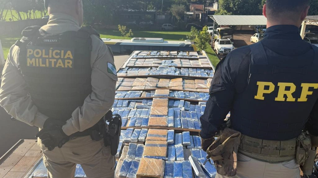 Dois traficantes são presos com mais de 1.5 tonelada de maconha em Toledo
