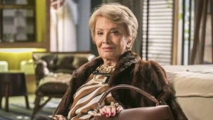 Morre Glória Menezes, atriz pioneira com mais de 60 anos de carreira