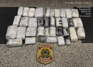 Mulher é presa com droga no aeroporto de Cascavel