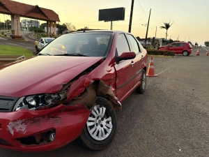 Acidente é registrado no portal de Mercedes 