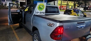 Hilux furtada é recuperada pela PM na BR-163, em Mercedes