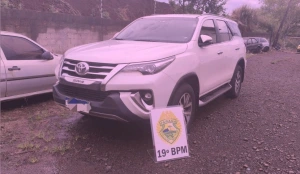 Polícia Militar recupera caminhonete Toyota SW4 furtada em Cascavel após perseguição em Marechal Rondon