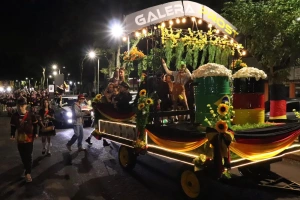 ABOMAR destaca vencedores da Campanha de Doação de Sangue durante desfile da Oktoberfest