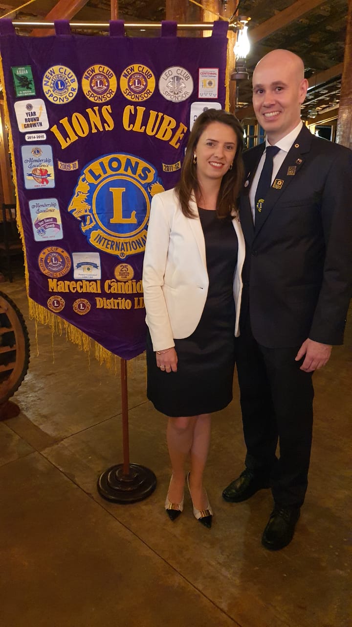 Presidente do Lions Clube Marechal Cândido Rondon, Victor Boff e sua esposa Domadora Daniele