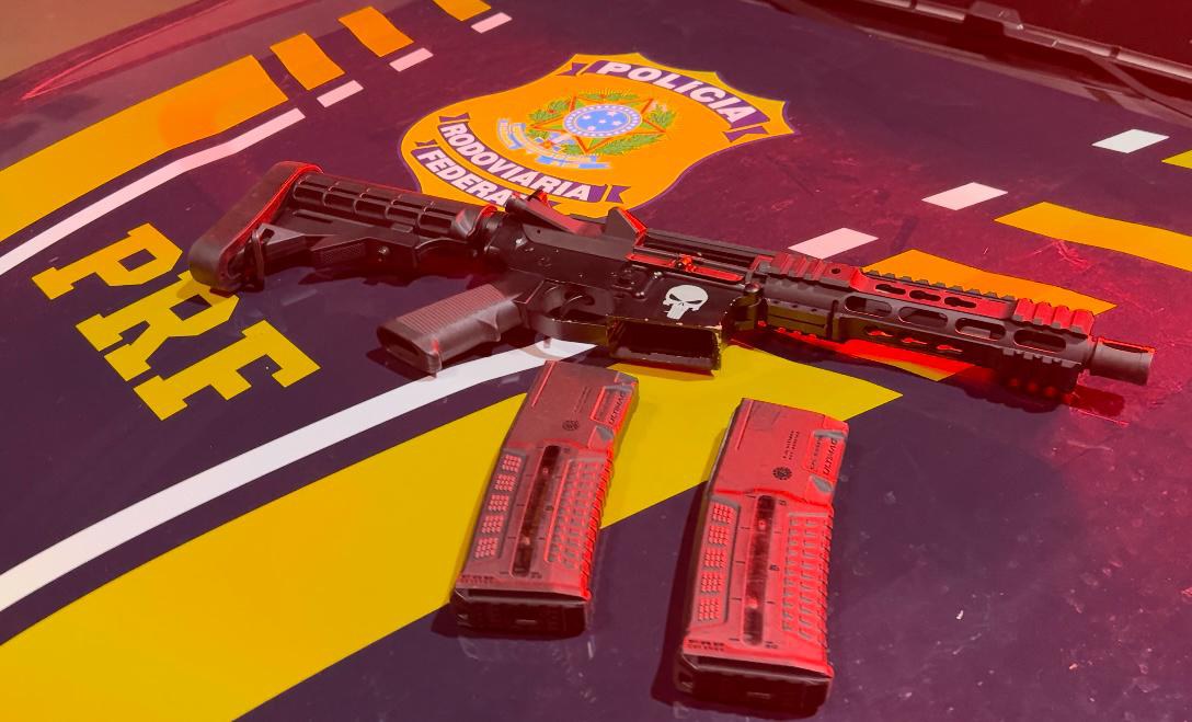 Fuzil apreendido em Santa Terezinha do Itaipu