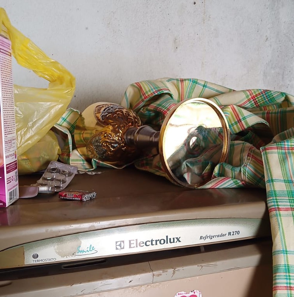Homem invade igreja, rouba cálice banhada a ouro e tenta vender em ferro-velho em Ivaiporã — Foto: PCPR