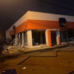 Criminosos explodem agência bancária e Katueté e trocam tiros com a polícia paraguaia