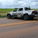 Colisão entre caminhonete e carro provoca capotamento na PR-317, em Toledo