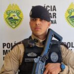 Na frente da PM, ladrão atrapalhado abre áudio de Whats onde comentava sobre plano de roubo a carga