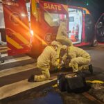 Motociclista avança o sinal, ocasiona acidente e quebra a perna em Toledo.