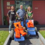 Secretaria de Esporte e Lazer recebe duas cadeiras anfíbias da Secretaria da Família e do Deficiente do Paraná