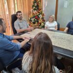 Professora Anelise Weirich toma posse como diretora da Escola Municipal Idalina Joanna Vianna Guzzoni