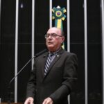 Comissão aprova medidas protetivas de urgência para idosos em situação de violência