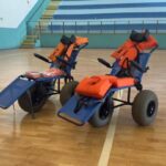 Cadeiras anfíbias estarão à disposição da comunidade a partir deste fim de semana na prainha de Porto Mendes